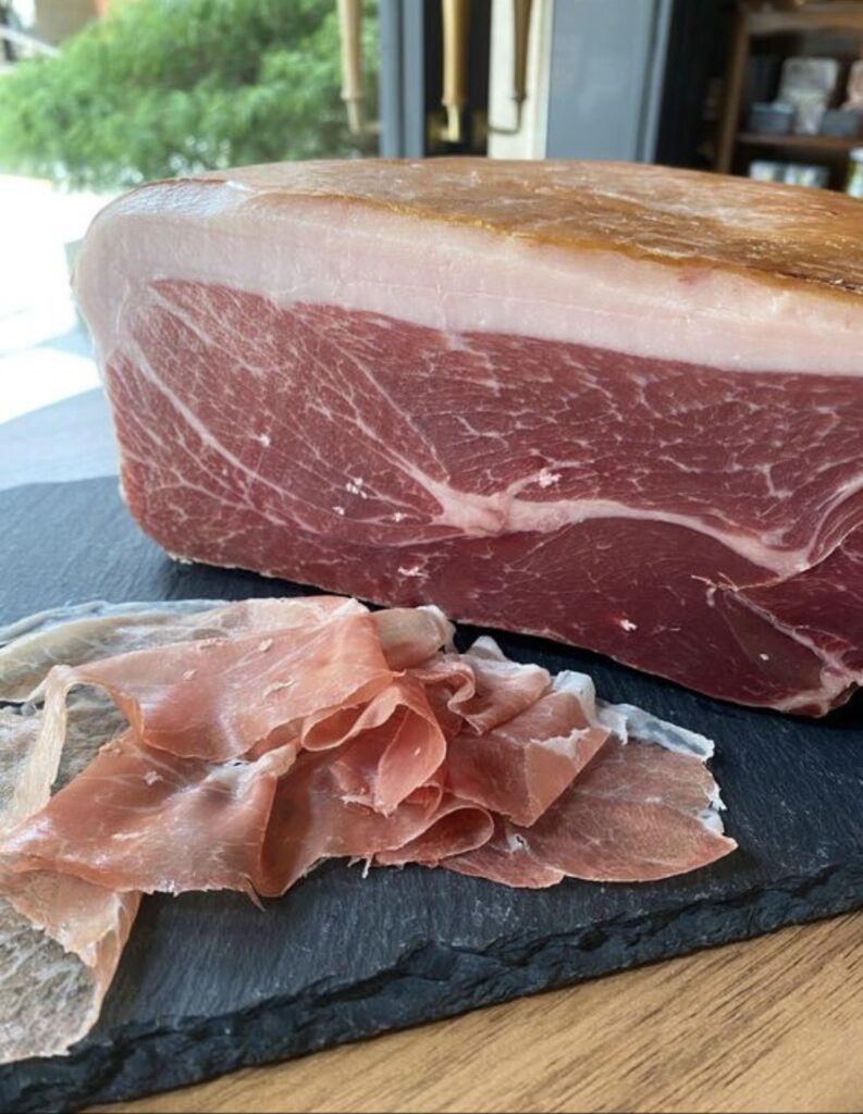 おすすめ料理　スペイン産ハモンセラーノ　18ヶ月熟成